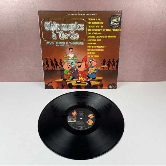 Vintage Chipmunks A Go Go Vinyl Music Record - Picture 1 of 6